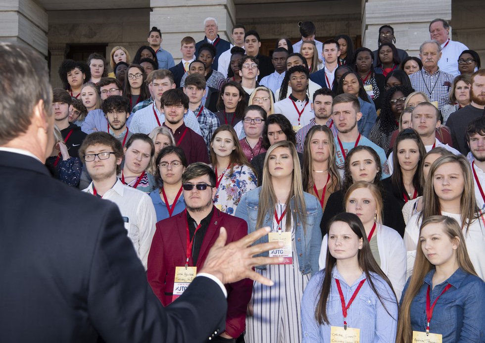03/27/2019 Governor Bill Lee greets the Jobs for TN Graduates group