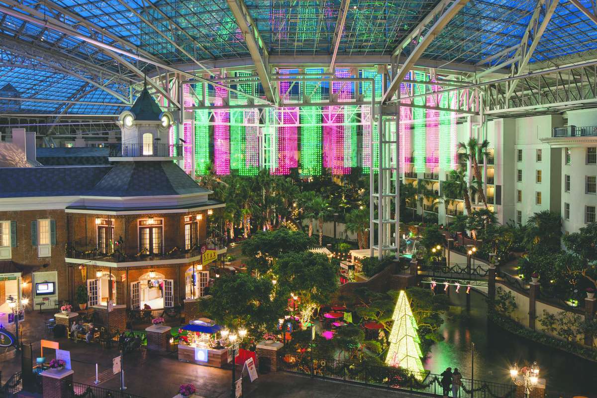 A Country Christmas Returns to Gaylord Opryland - Nashville Lifestyles
