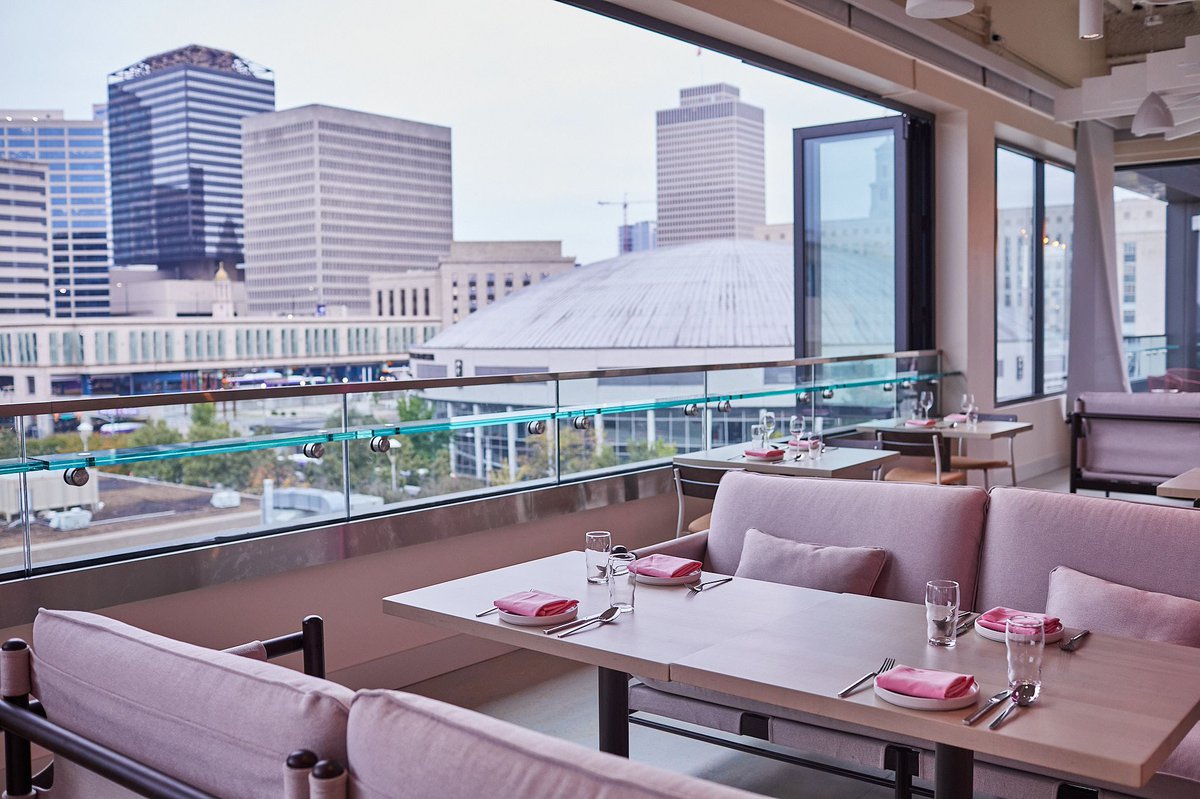 Rooftop Restaurant, Zeppelin, Opens in Nashville's Capitol District