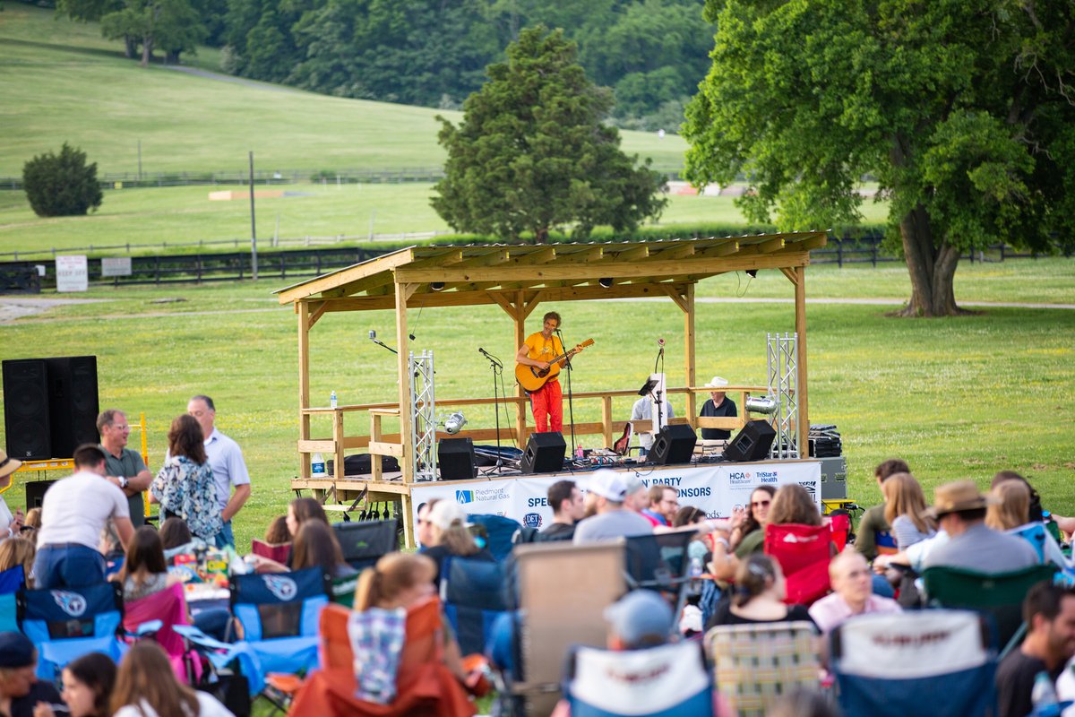 Full Moon Pickin' Party - Nashville Lifestyles