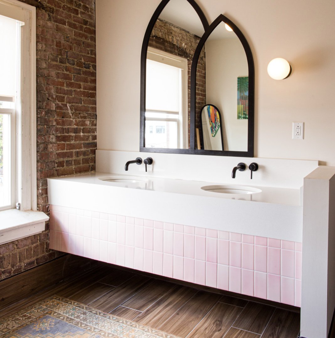 The Ultimate Bath' Is an Ode to the World's Most Luxurious Bathrooms