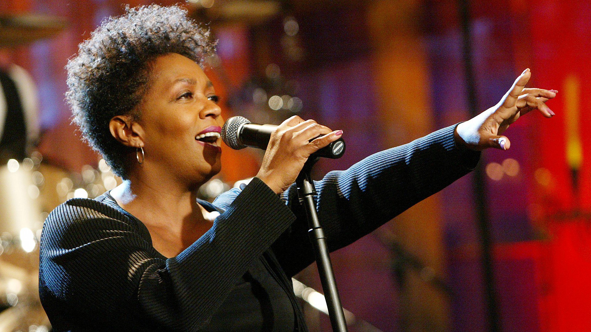 TIDAL on X: Celebrate the birthday of R&B icon Anita Baker with her  Essentials playlist:   / X