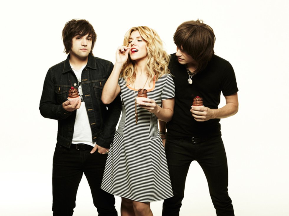 The Band Perry with cupcakes